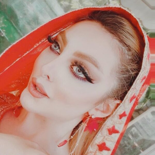 شهرزاد نجف زاده بلاگر زیبایی و مدل اینستاگرام بیوتی بلاگر شهرزاد نجف زاده بلاگر سالن زیبایی بلاگر اکسسوری مدل زیبایی مدل شهرزاد نجف زاده